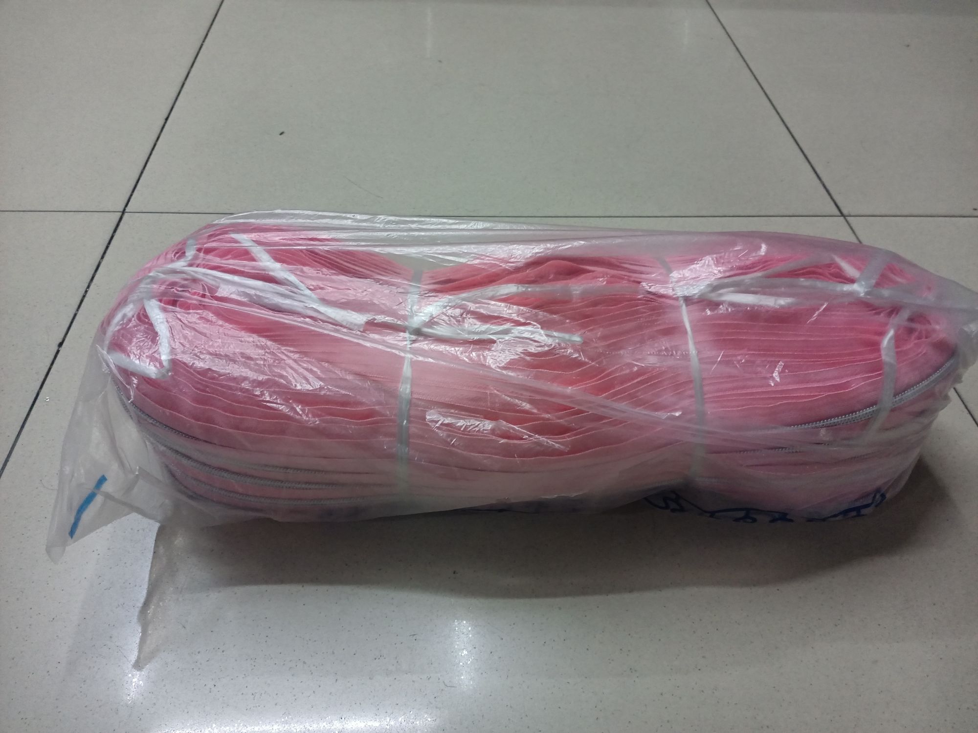 5号尼龙银齿码庄批发新款5号尼龙拉链整卷码装彩色黑白现货 被套帐篷箱包服饰拉链批发