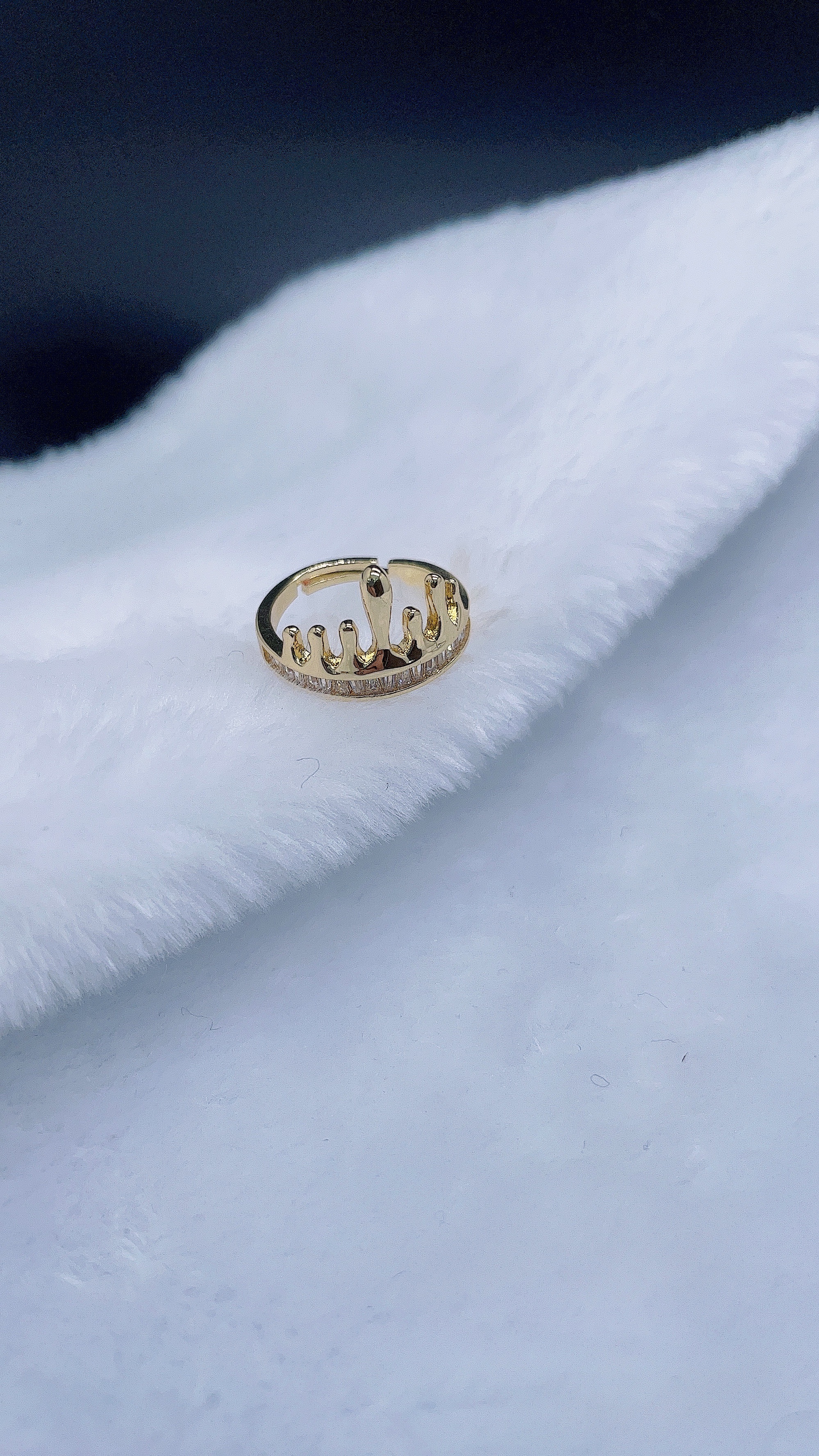 镀真金时尚个性微镶方形锆石皇冠开口铜戒指