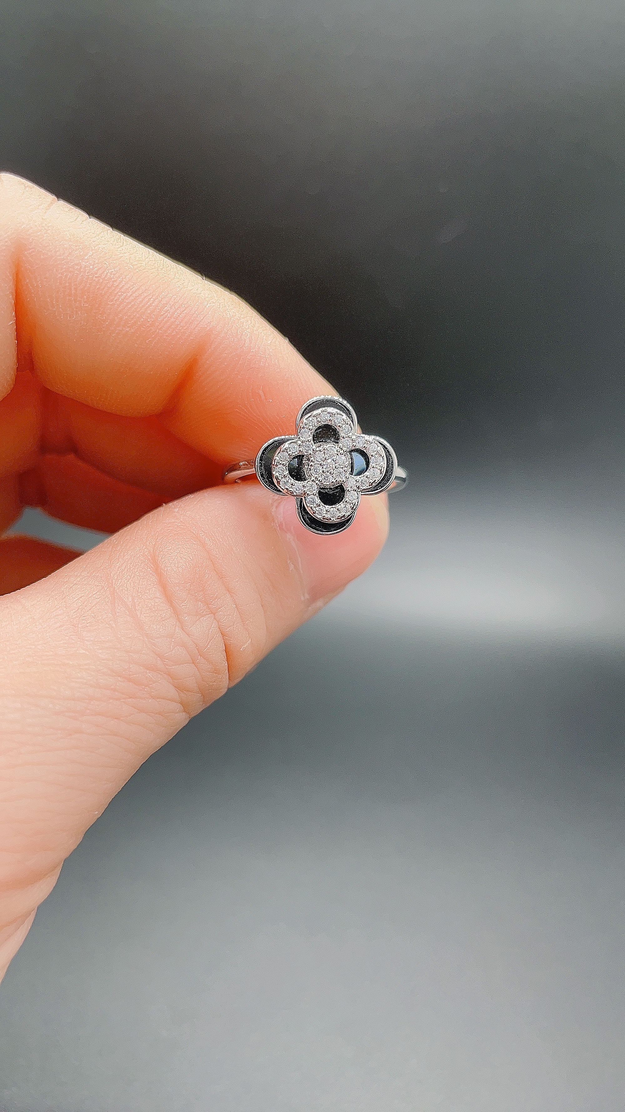 Hollow double-layered flower 🌼 rotating ring gilded with real gold and slightly inlaid with small diamonds zircon oil drip ring for women details Picture