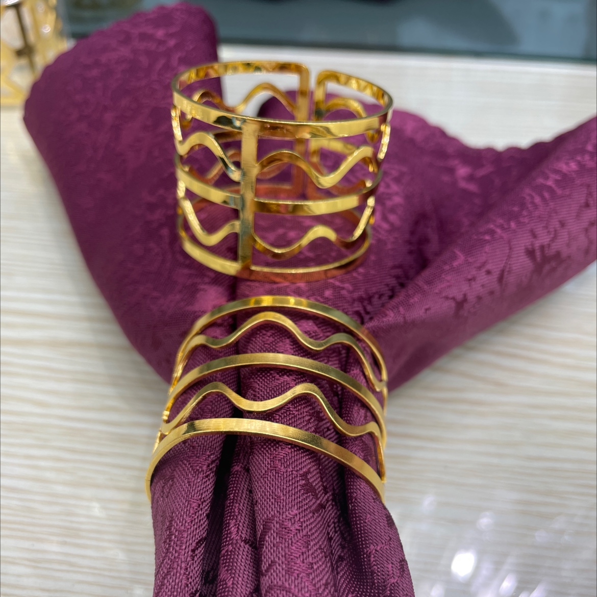 Napkin rings, napkin buttons, factory direct sales.