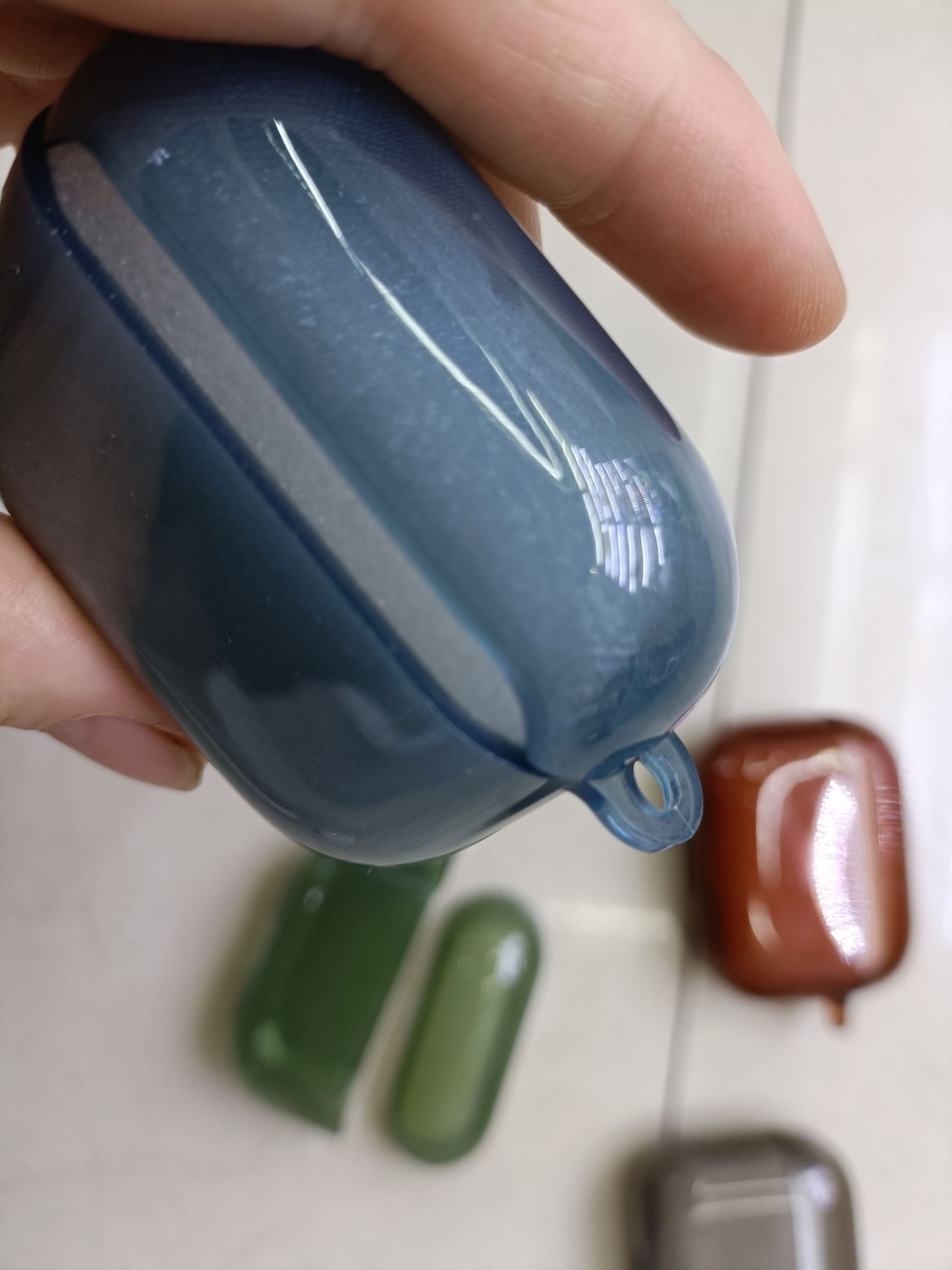 أغطية حماية سماعات الأذن بلوتوث آبل ذات آذان سوداء باللون الأزرق والخضر detail image 6