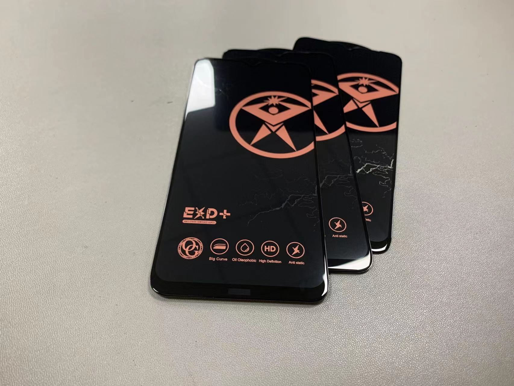 A box of ten pieces of Lightning tempered film phone screen protectors detail image 5