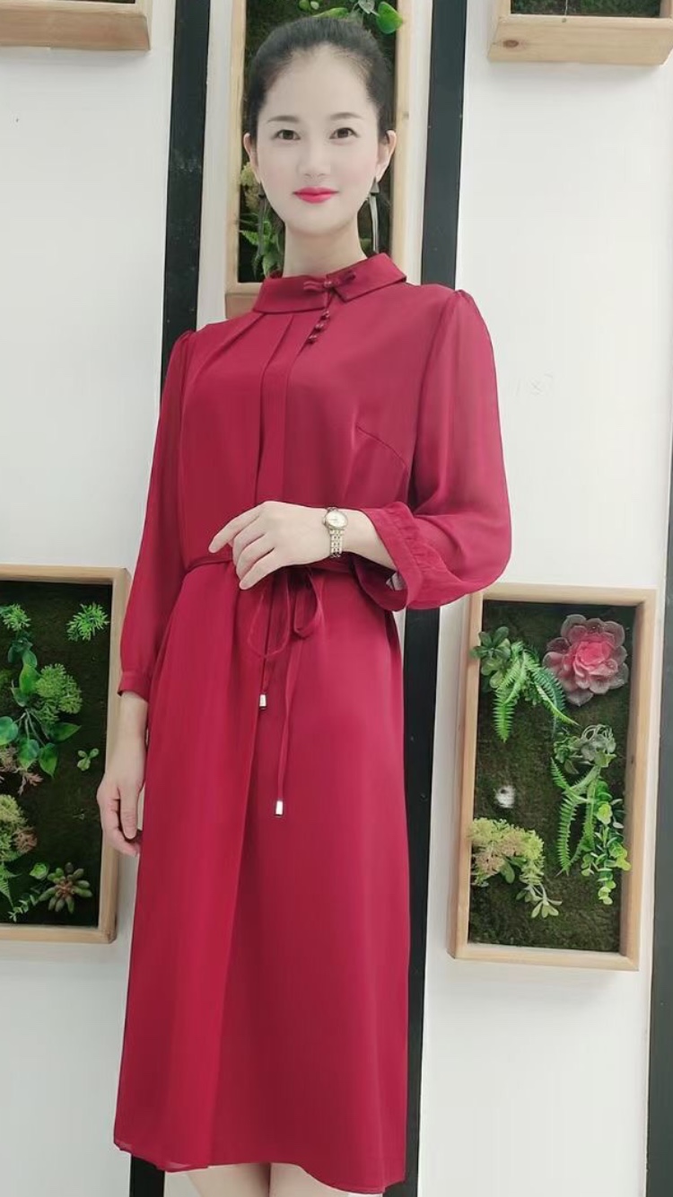 Patterns of women's dresses