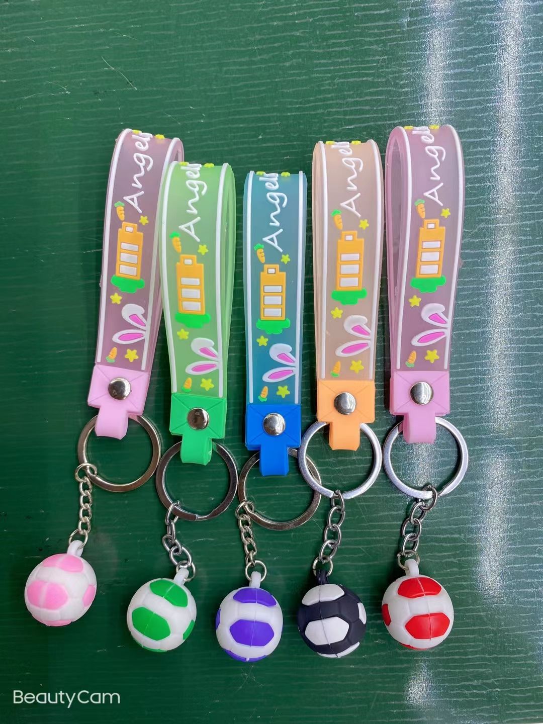 创意新/爆款/钥匙扣挂产品图