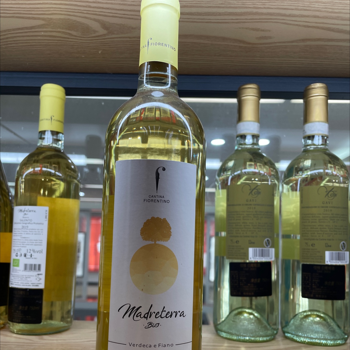 麻地白葡萄酒