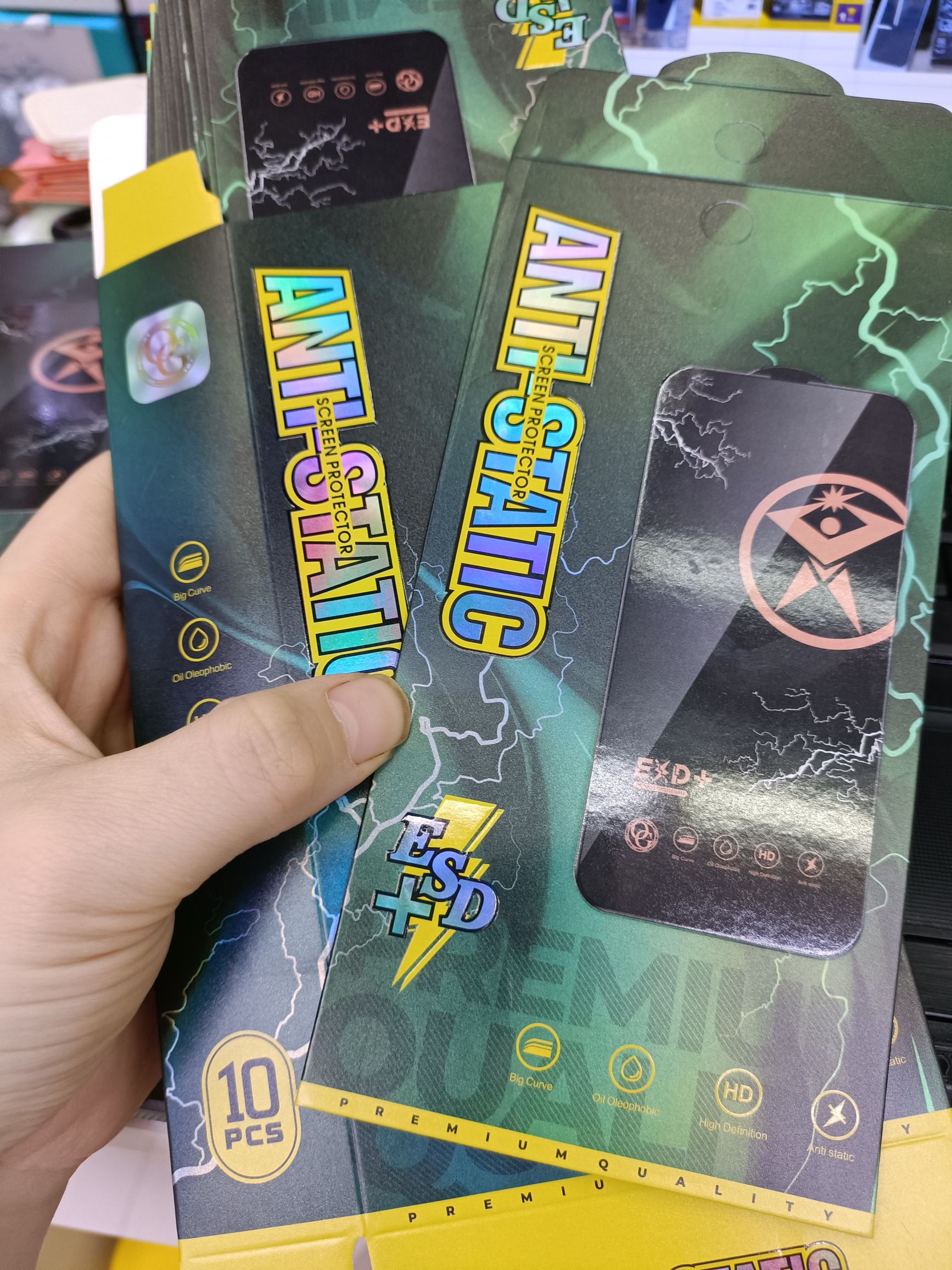 A box of ten pieces of Lightning tempered film phone screen protectors detail image 9