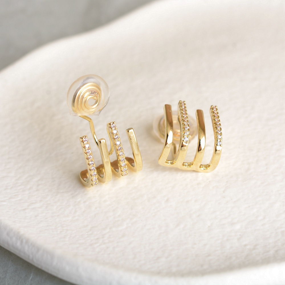 Light luxury high-end design sense, niche earrings, retro personality, European and American painless mosquito repellent incense, ear clips, and women's earrings without ear holes detail image 5