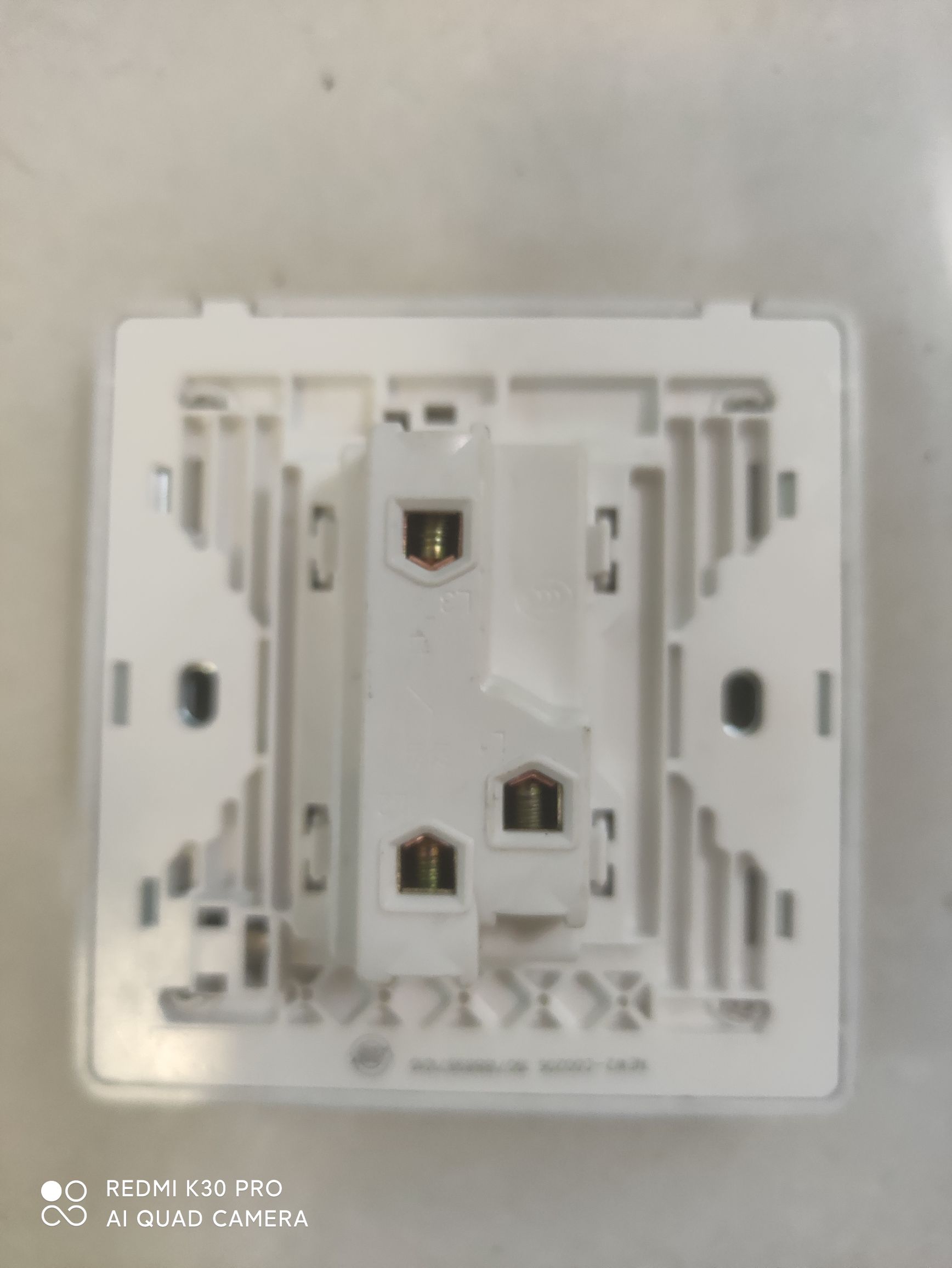 Chint 2C white dual-control with one turn on Specification image