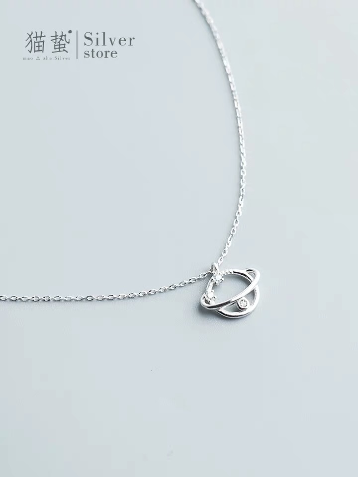 Cat Sting Universe Planet S925 sterling silver collarbone Necklace for girls, Korean version with diamonds, simple and elegant, light luxury and niche necklace