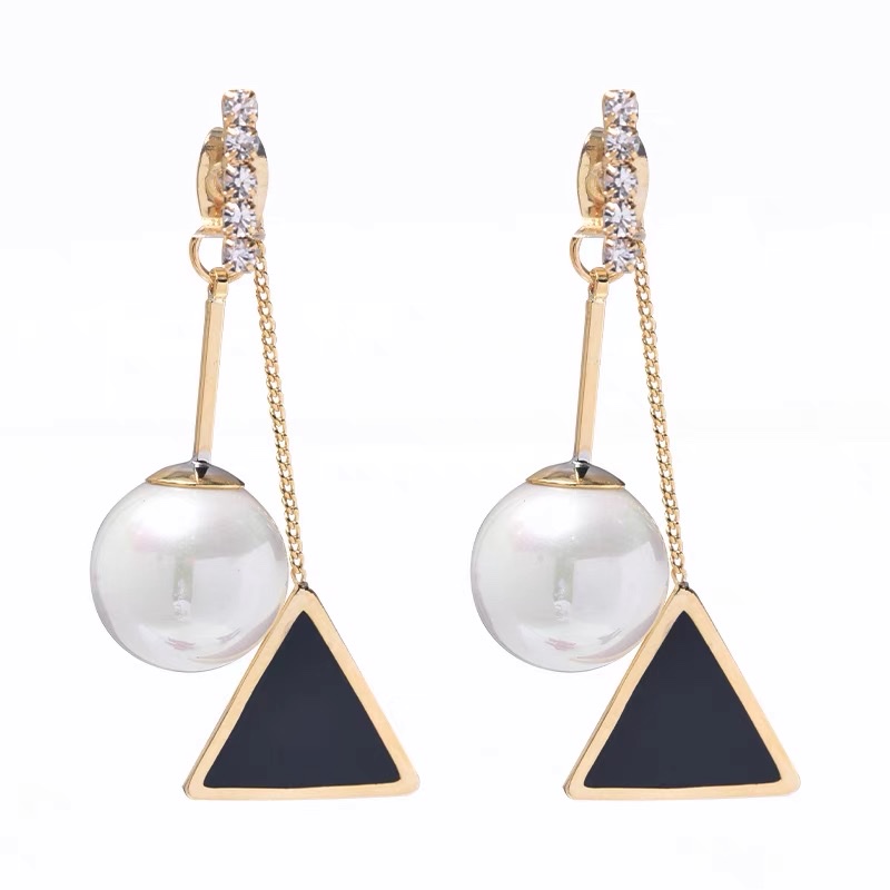 New long and elegant pearl earrings for women, fringed earrings with a niche design