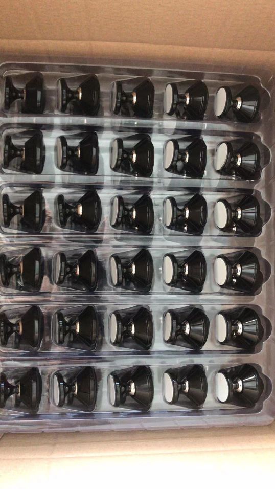 车载粘贴式仪表台磁力导航支架详情7