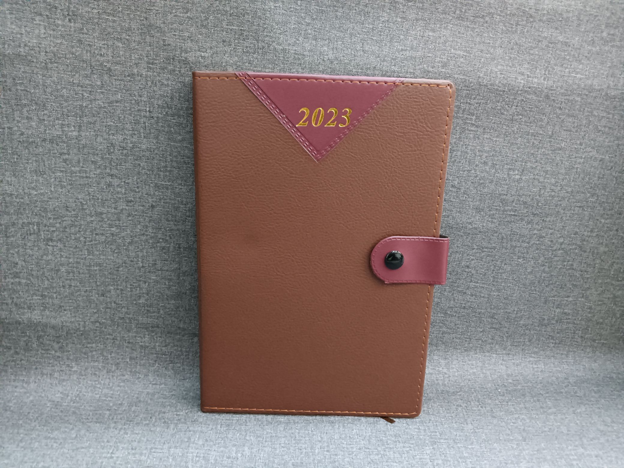 ويمكن تحديد السنة التقويمية لمثلث الابتكار 2023 باللغة الإسبانية -البرتغالية
