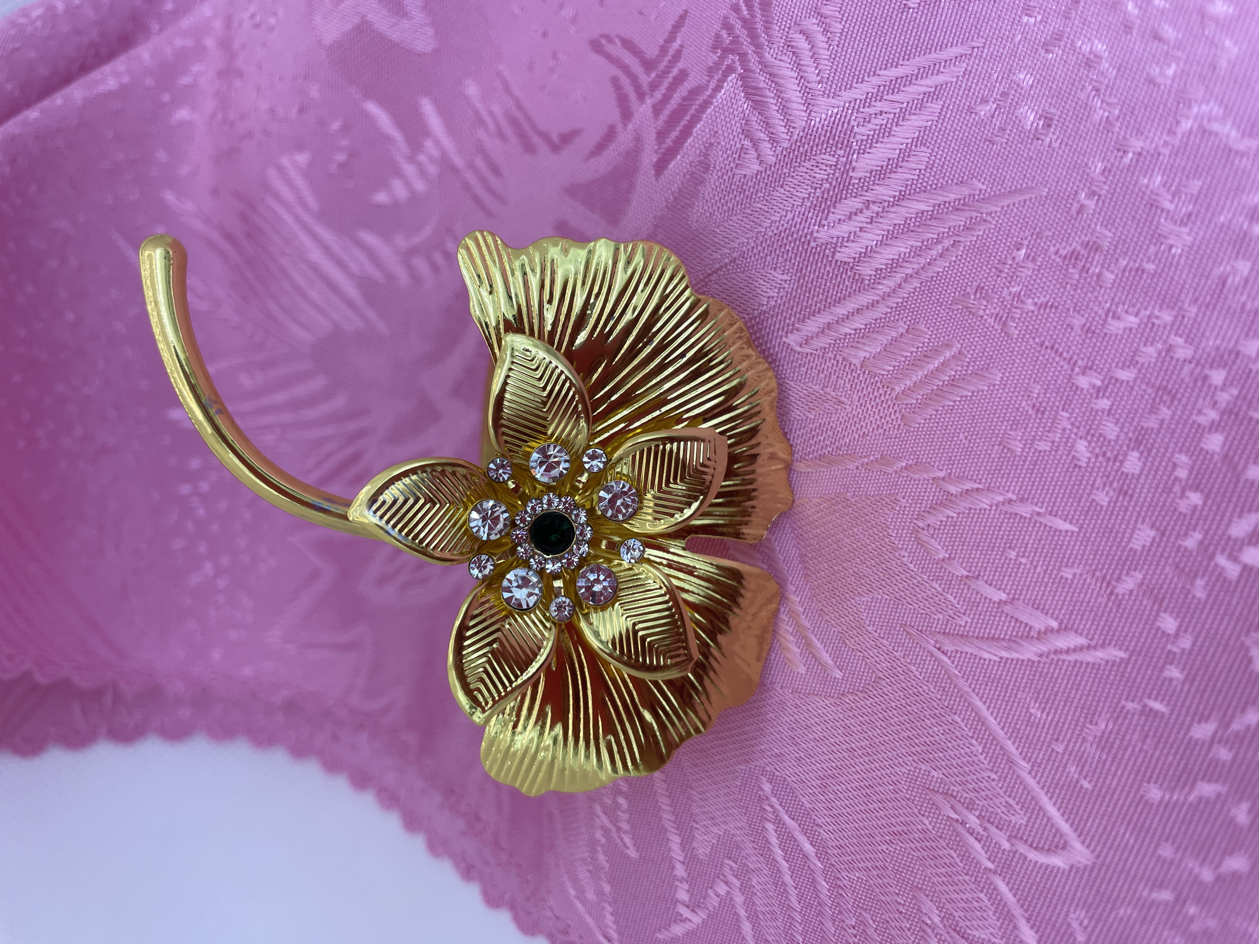 Ginkgo leaf napkin rings, accessories, and hotel wedding table decoration accessories. details Picture