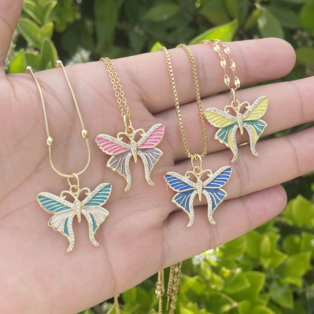 European and American cross-border jewelry, oil-dripping butterfly necklace, fashionable zircon pendant detail image 2