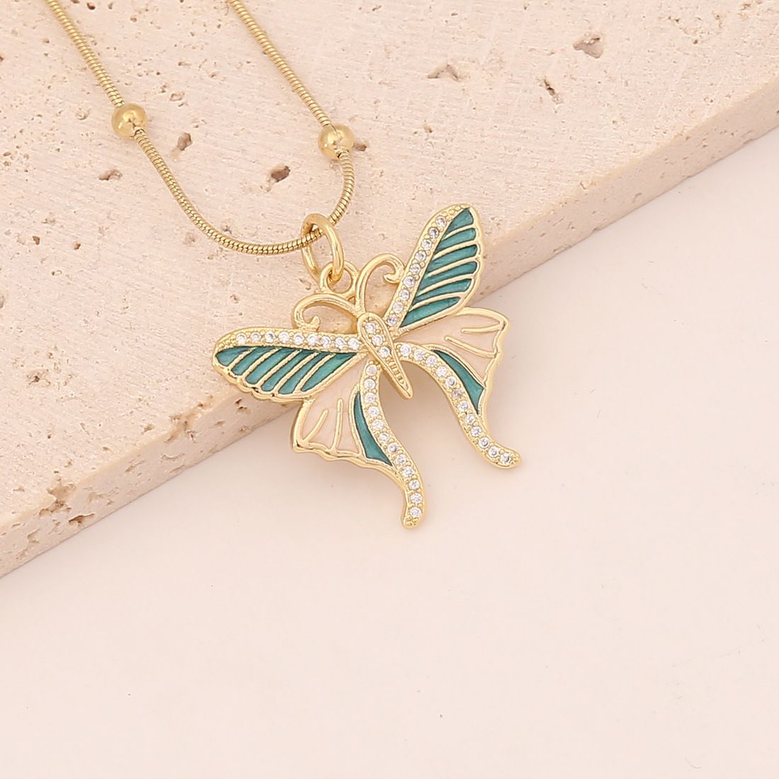 European and American cross-border jewelry, oil-dripping butterfly necklace, fashionable zircon pendant detail image 9