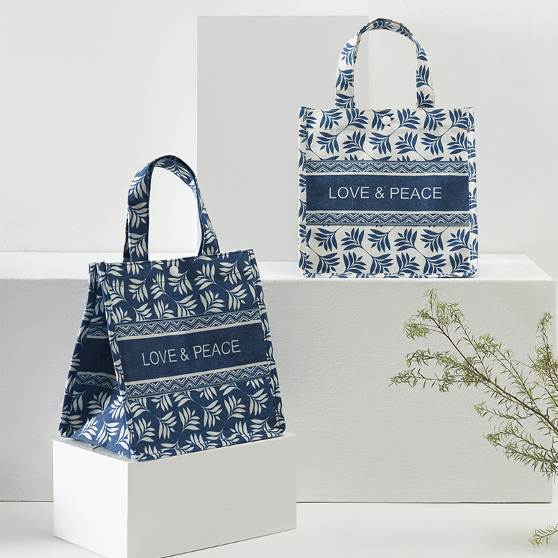 New convenient bento bags, hand-held rice bags, large-capacity lunch box bags, patterned hand-held lunch box bags, factory wholesale details Picture