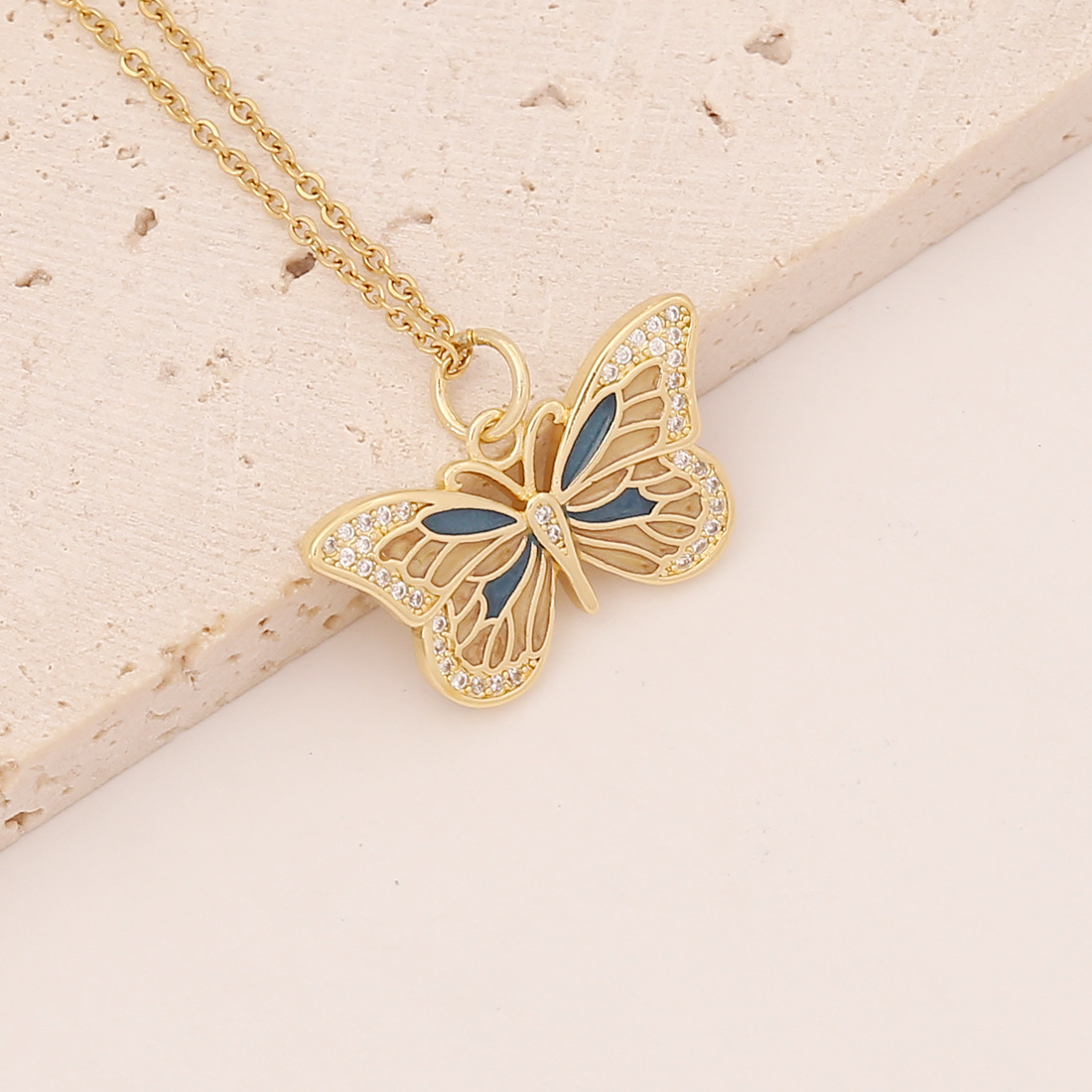 European and American cross-border jewelry, oil-dripping butterfly necklace, copper micro-inlaid zircon pendant, INS style collarbone chain detail image 4