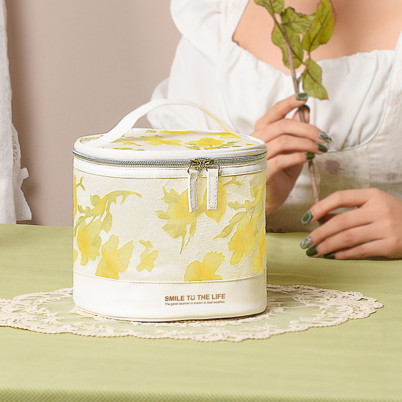 New hidden flower cylinder cosmetic bag, travel toiletry storage bag, cosmetic bag wholesale, convenient hand-held cosmetic bag details Picture