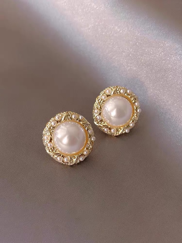 Perlas pendientes verano mujer nueva moda pendientes geométricos premium sentido hepburn earwear details Picture