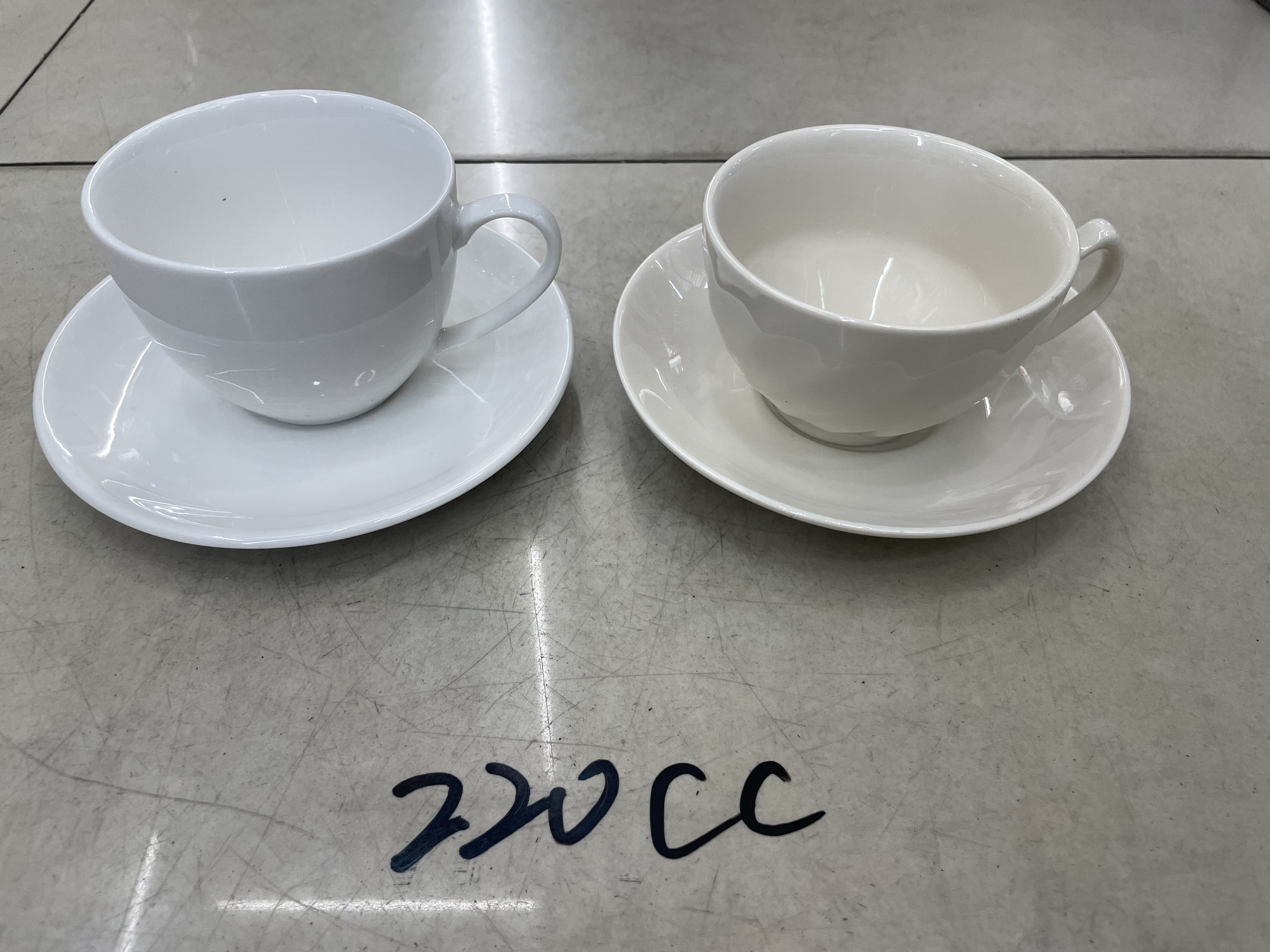 White cup dish