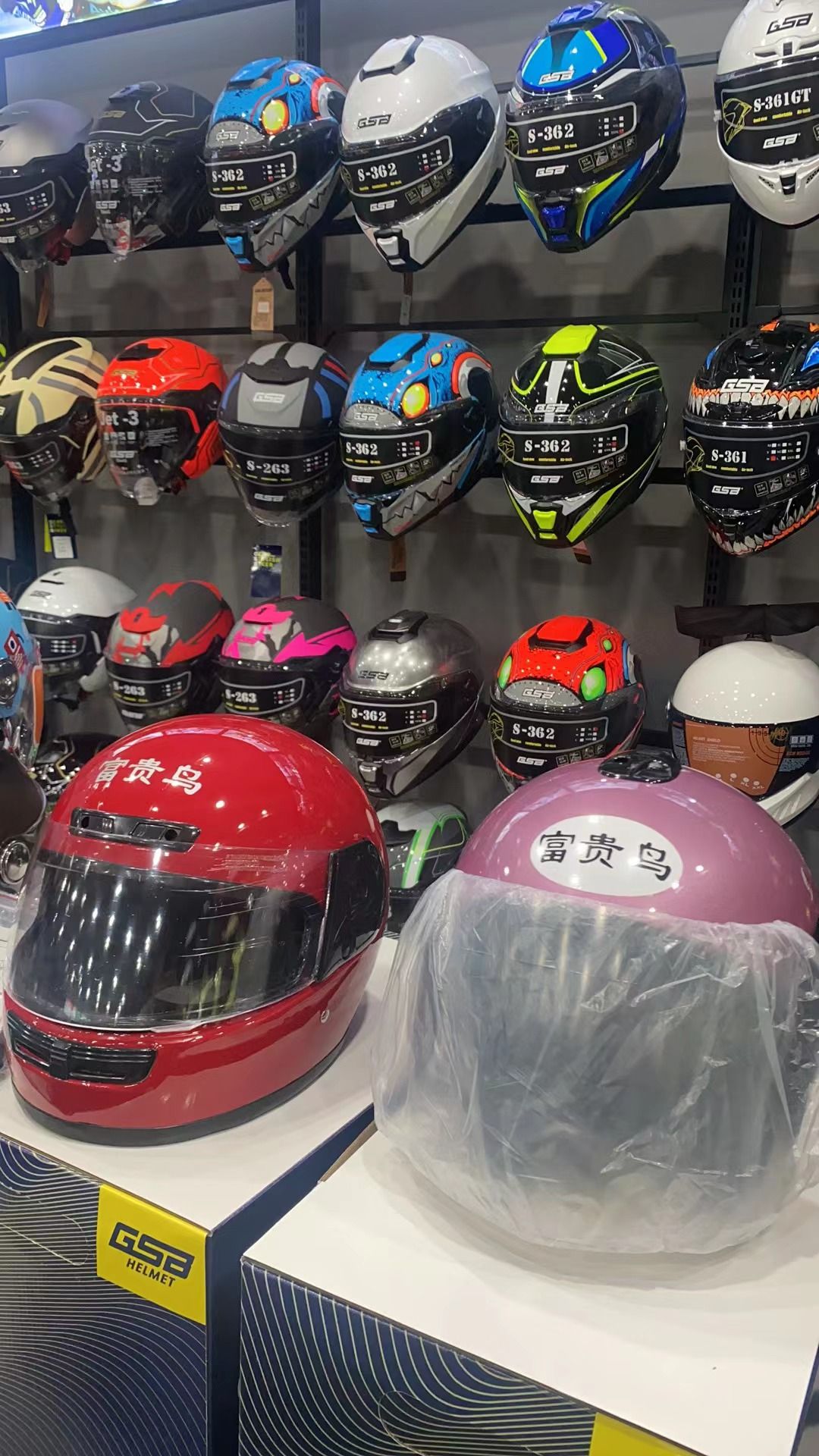 Motorcycle half helmet detail image 5