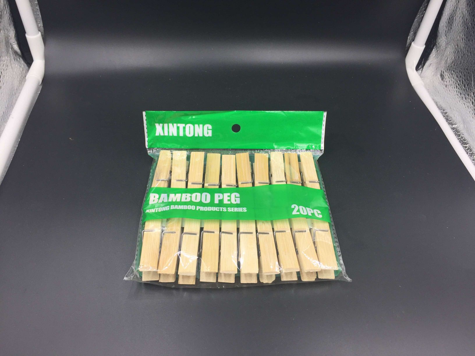 Xinwang brand bamboo clip storage clip 6001 factory direct supply, coat hook clip, bleached bamboo clip for vegetable greenhouses, transparent bag clothes clip, pants clip, storage clip Specification image