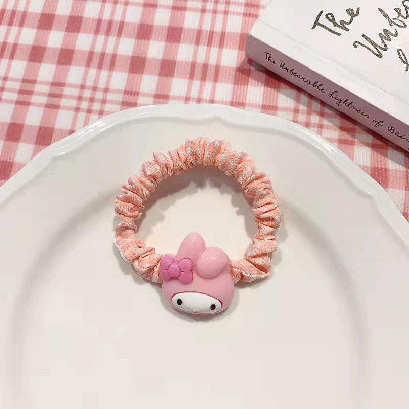 The new Korean version of the minimalist Internet celebrity hair band is soft and cute. It features cartoon animal rubber bands, candy-colored buns, and small intestine hair ties detail image 6