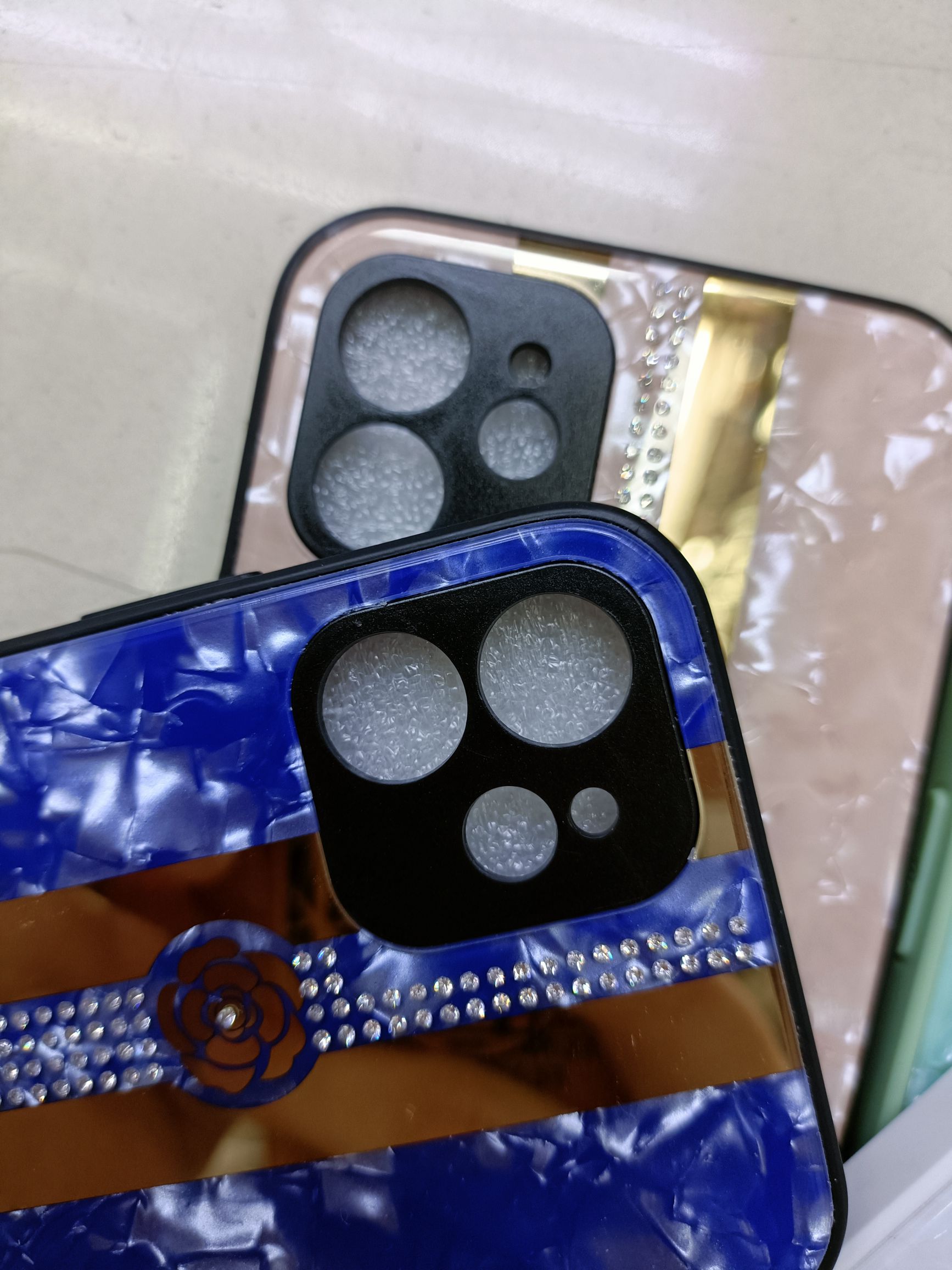 蝴蝶钻贝壳纹手机壳 摄像头贴钻  不贴钻详情图6