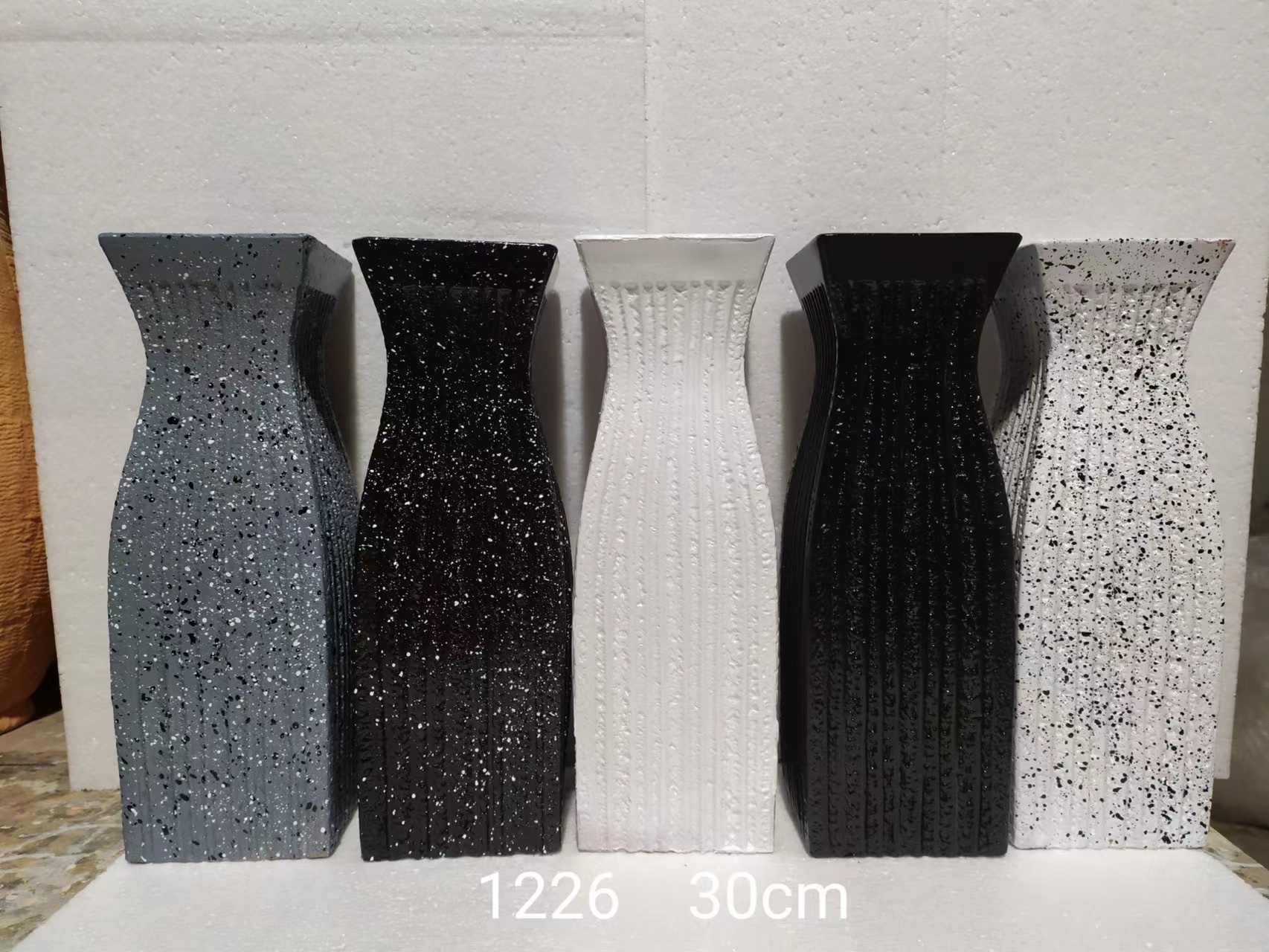 30公分陶瓷花瓶