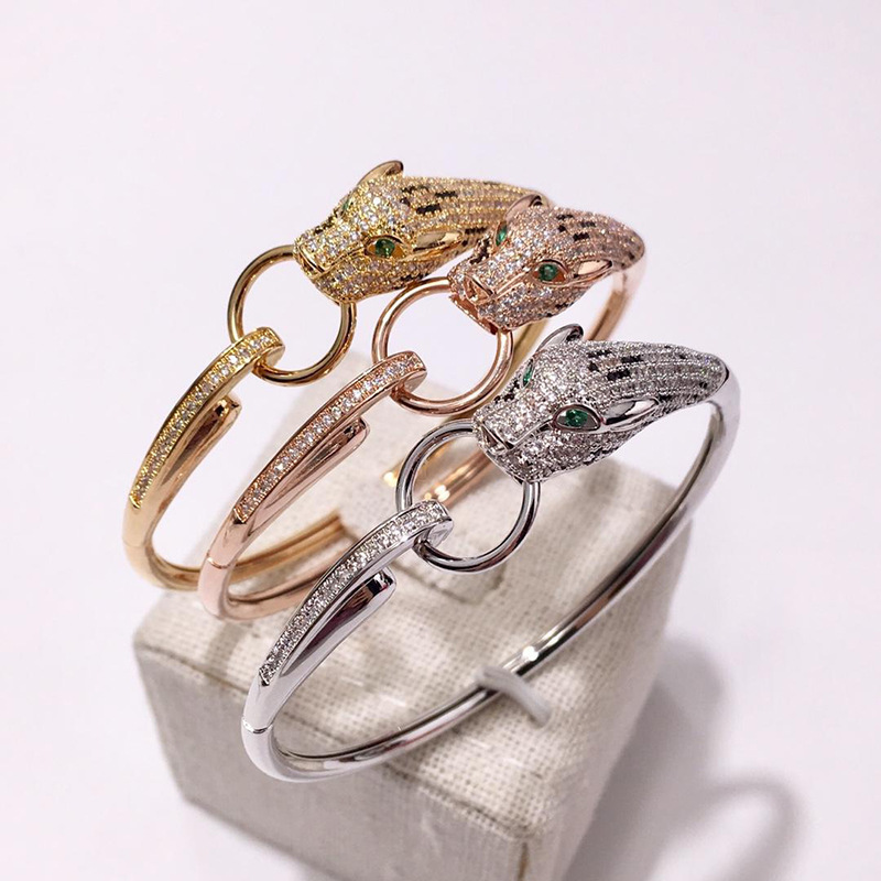 Wholesale foreign trade accessories: European and American style copper gold-plated style, circular leopard and diamond-encrusted bracelet