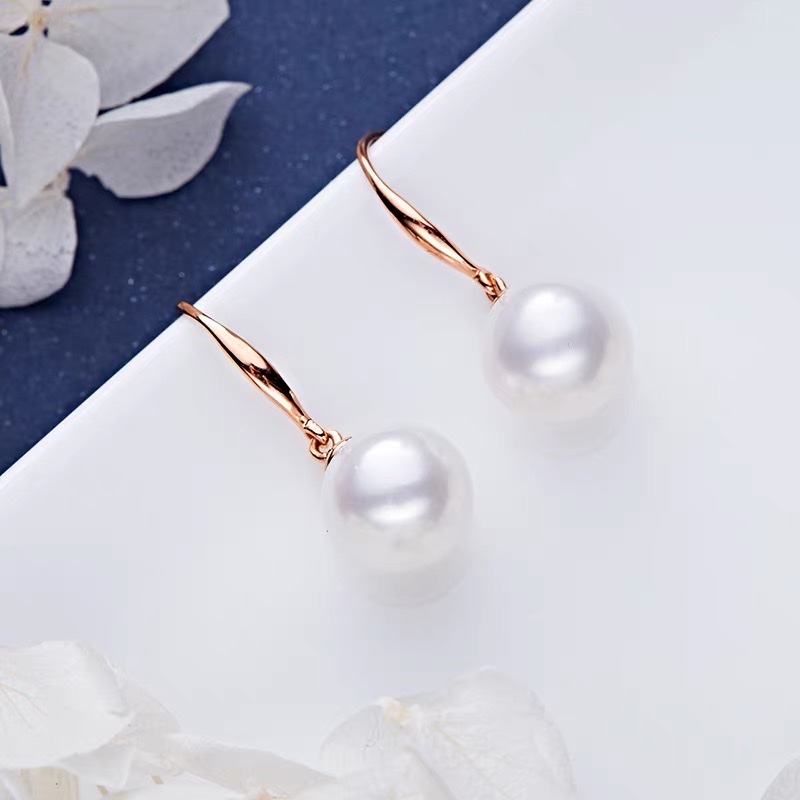 Fashionable and simple pearl ear hooks, pearl earrings, elegant and high-end quality, pearl ear hooks