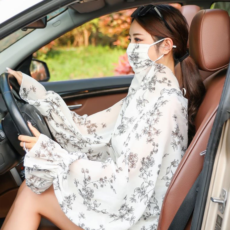 防晒披肩白底实物图