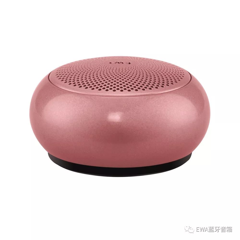 New EWA Bluetooth speaker, mini wireless Bluetooth speaker, convenient and creative gift speaker, couplet speaker Application Scenario