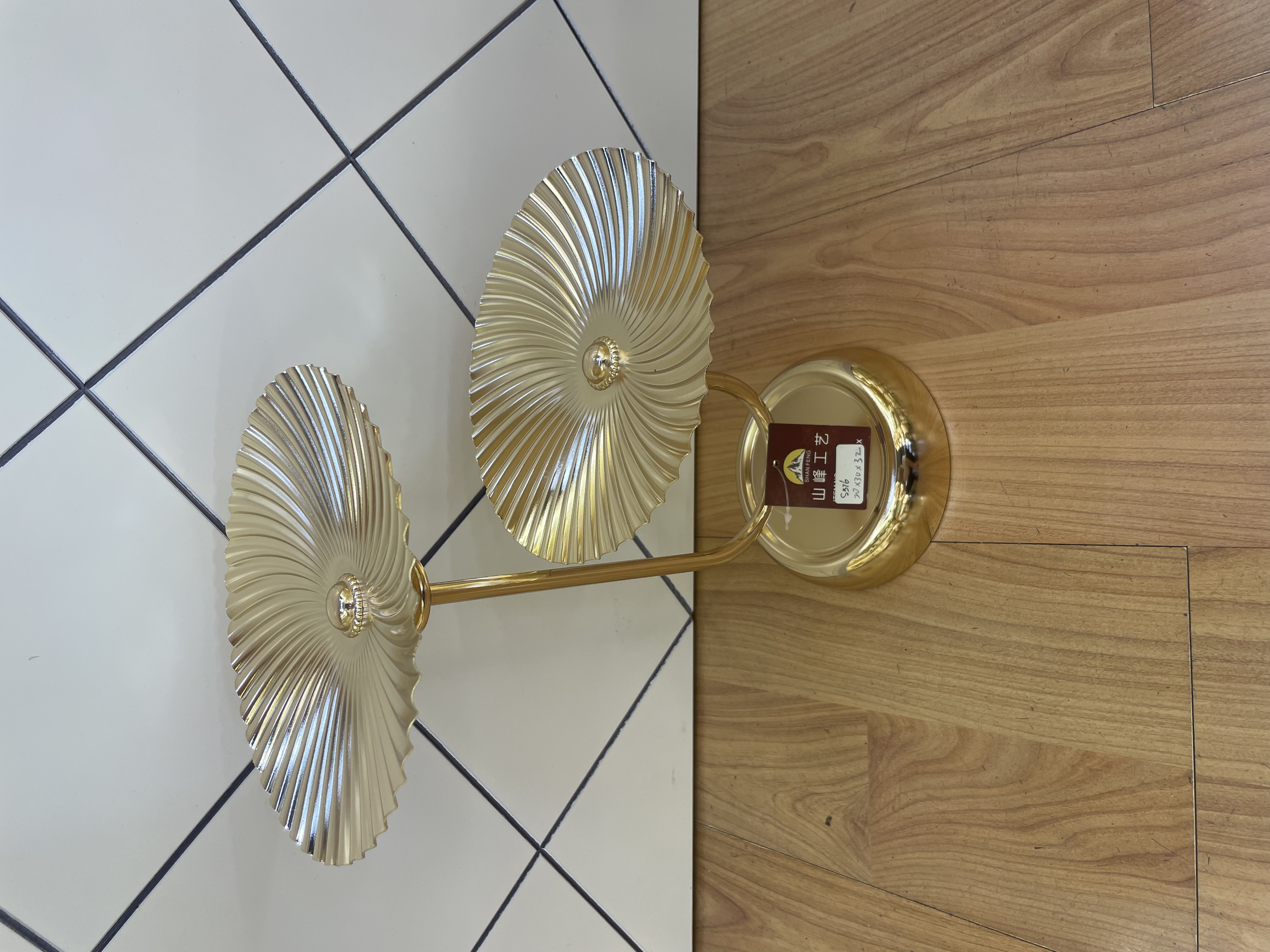 S376合金工艺蛋糕托盘 金属工艺品 巧克力饼干盘山峰工艺