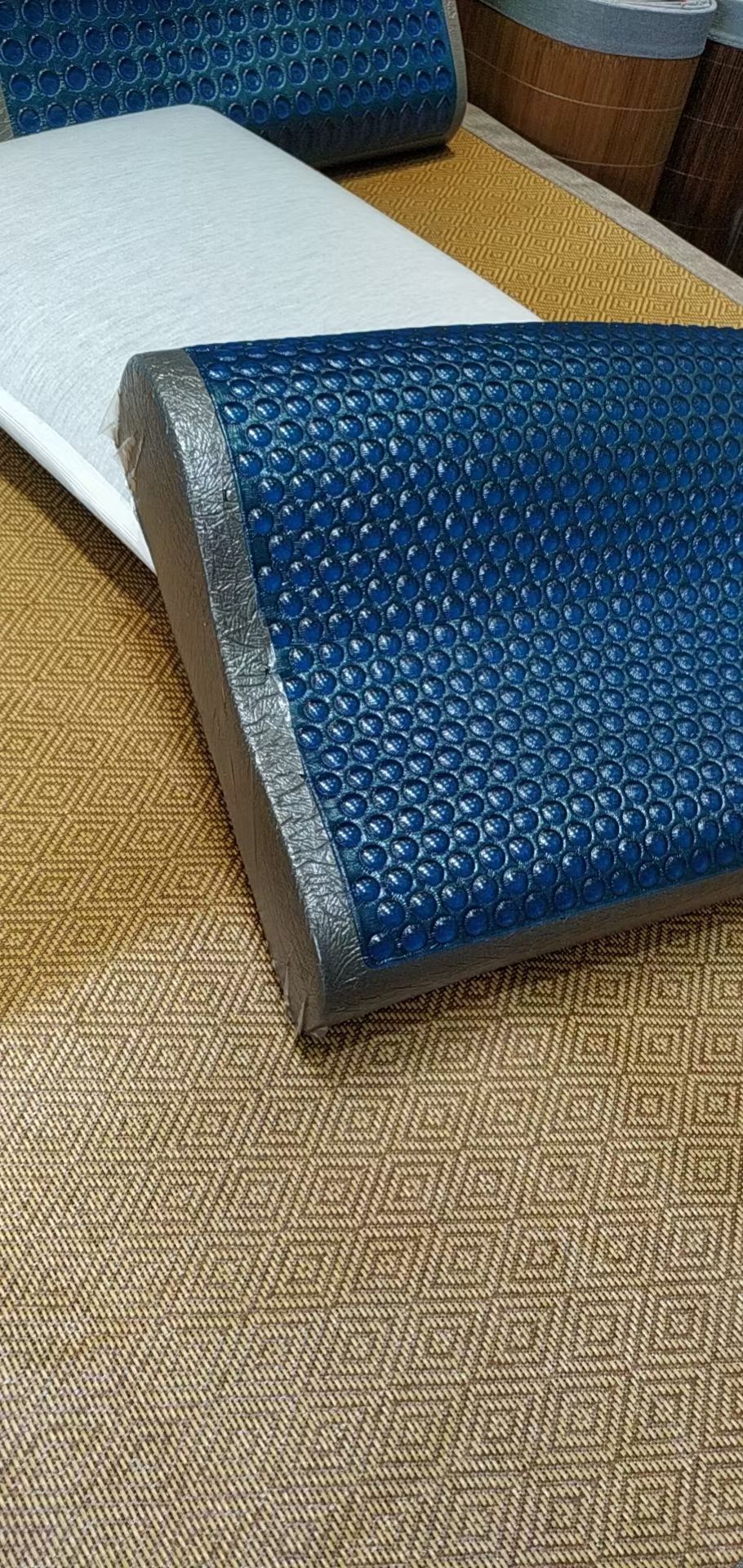 Gel Pillow Ventilation