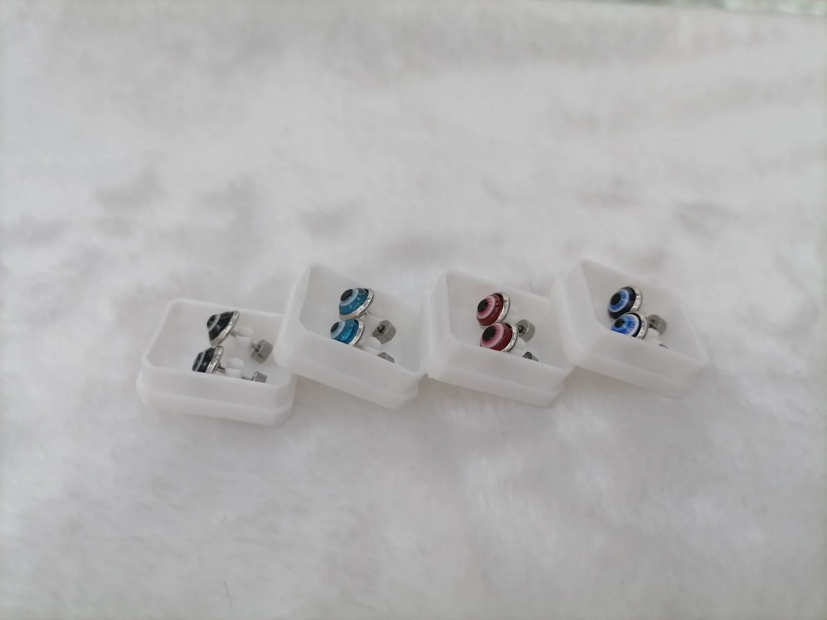 Titanium steel steel-colored eye oil drip earrings detail image 2