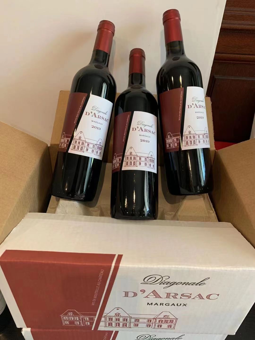 Dassa Diagonal Dry Red Wine details Picture