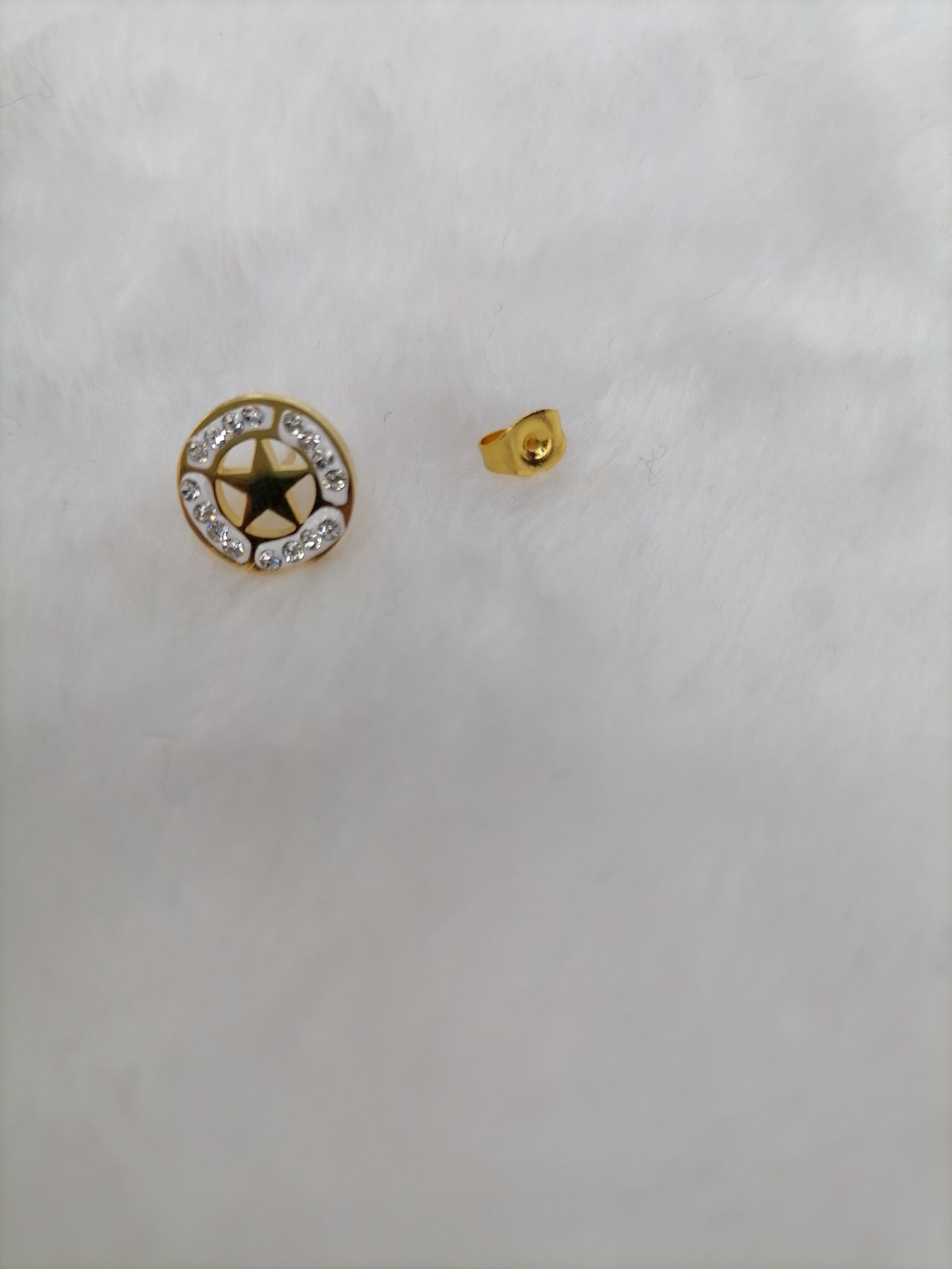 Titanium steel golden hollowed-out five-pointed star with diamond stud earrings detail image 2