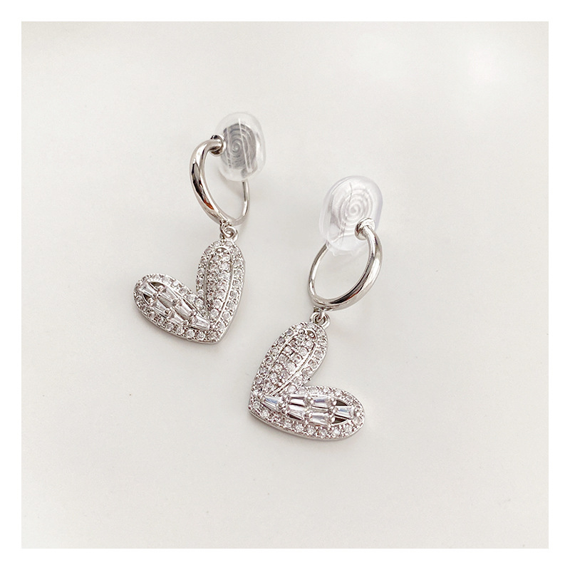 Love mosquito-repellent incense plate ear clips, no ear holes, high-end design sense, niche light luxury, retro style, painless ear clips Item Picture