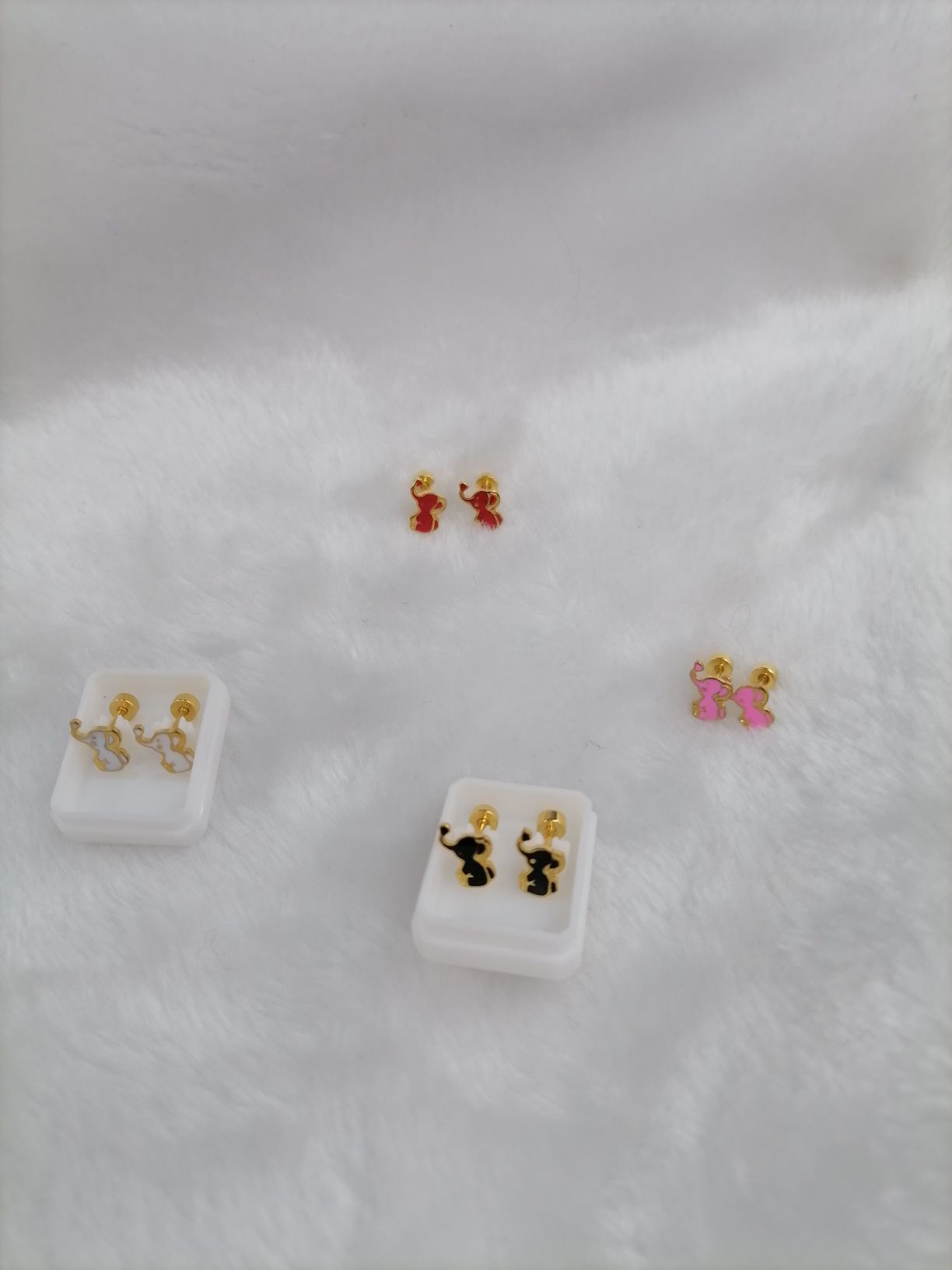 Titanium steel gold animal earrings with oil dripping, 3 pairs of each in 4 colors Specification image