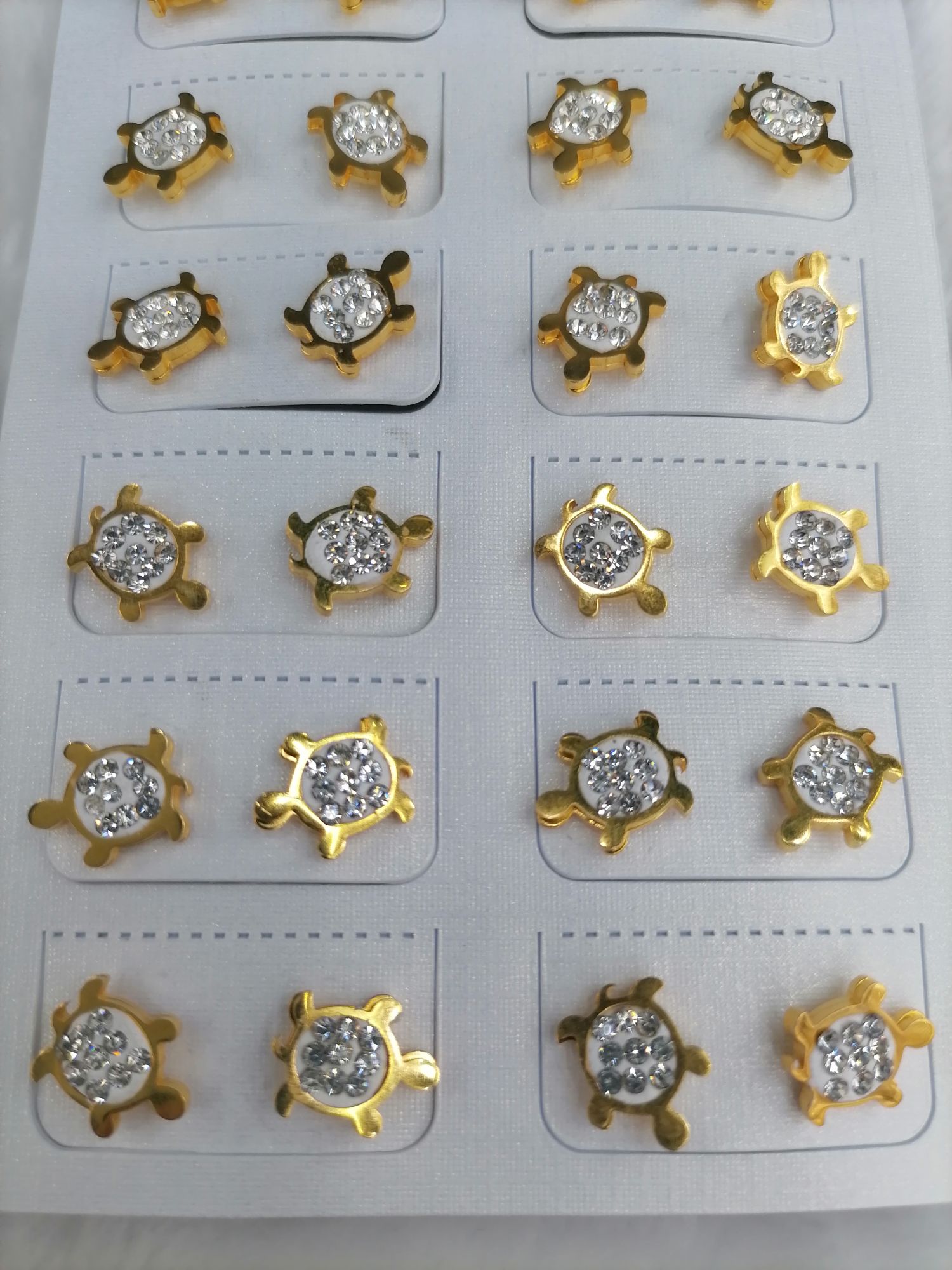 Titanium steel golden wealthy turtle with diamond ear studs details Picture