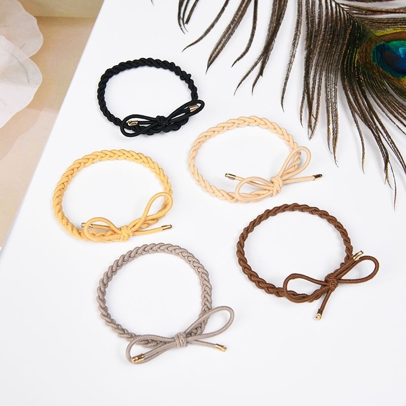 The new spring series features simple bow ties, high-elasticity braids, thick hair bands that are durable and do not tighten the hair, as well as rubber bands, hair ties and headbands detail image 12