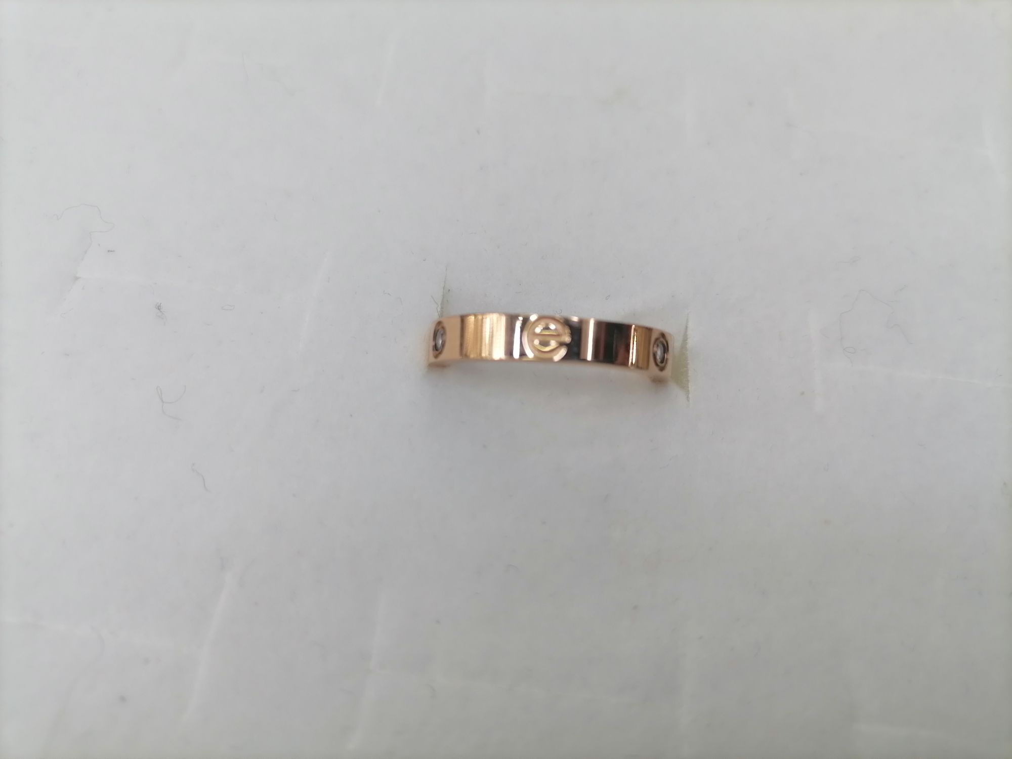 Titanium steel rose gold E-shaped diamond ring