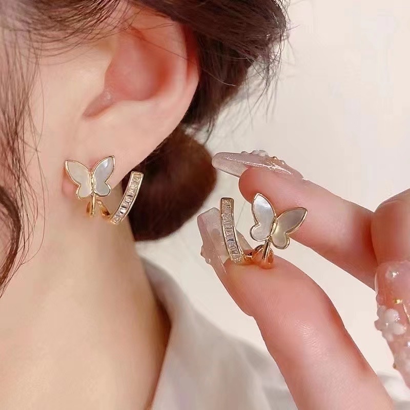 Butterfly zircon inlaid with luxurious and beautiful shells, fashionable and trendy earrings, stud earrings and other accessories