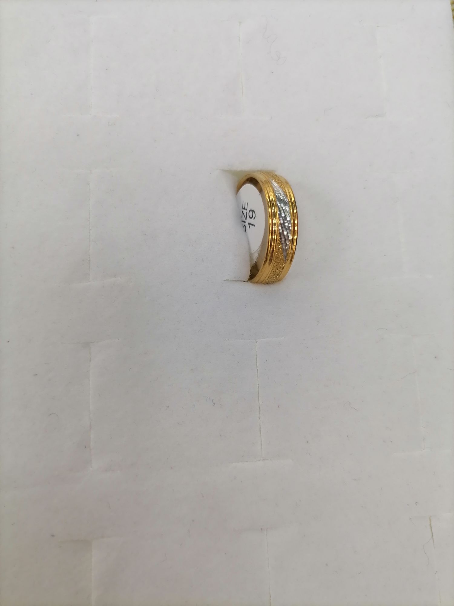 Titanium steel gradient gold printed semi-matte outer double pattern ring Specification image