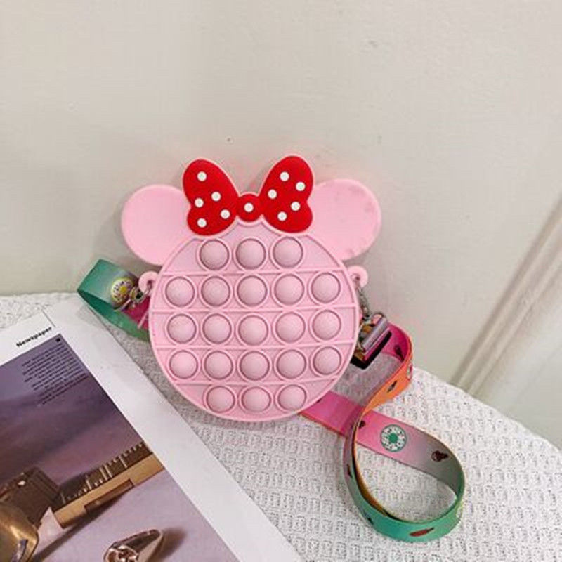 儿童硅胶包包06亲子新款旅行必备斜挎包可爱益智大容量大耳朵包