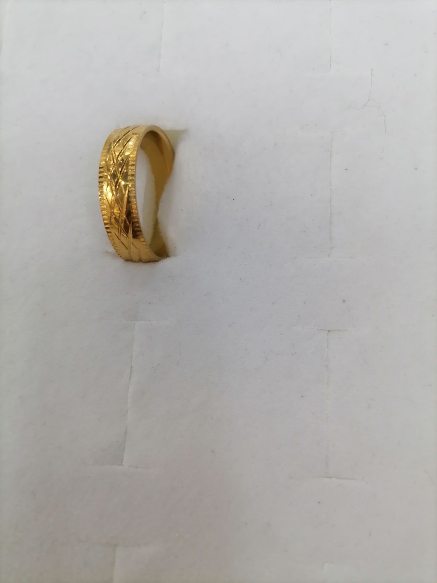 Titanium steel gold outer printed middle pattern interlaced ring details Picture