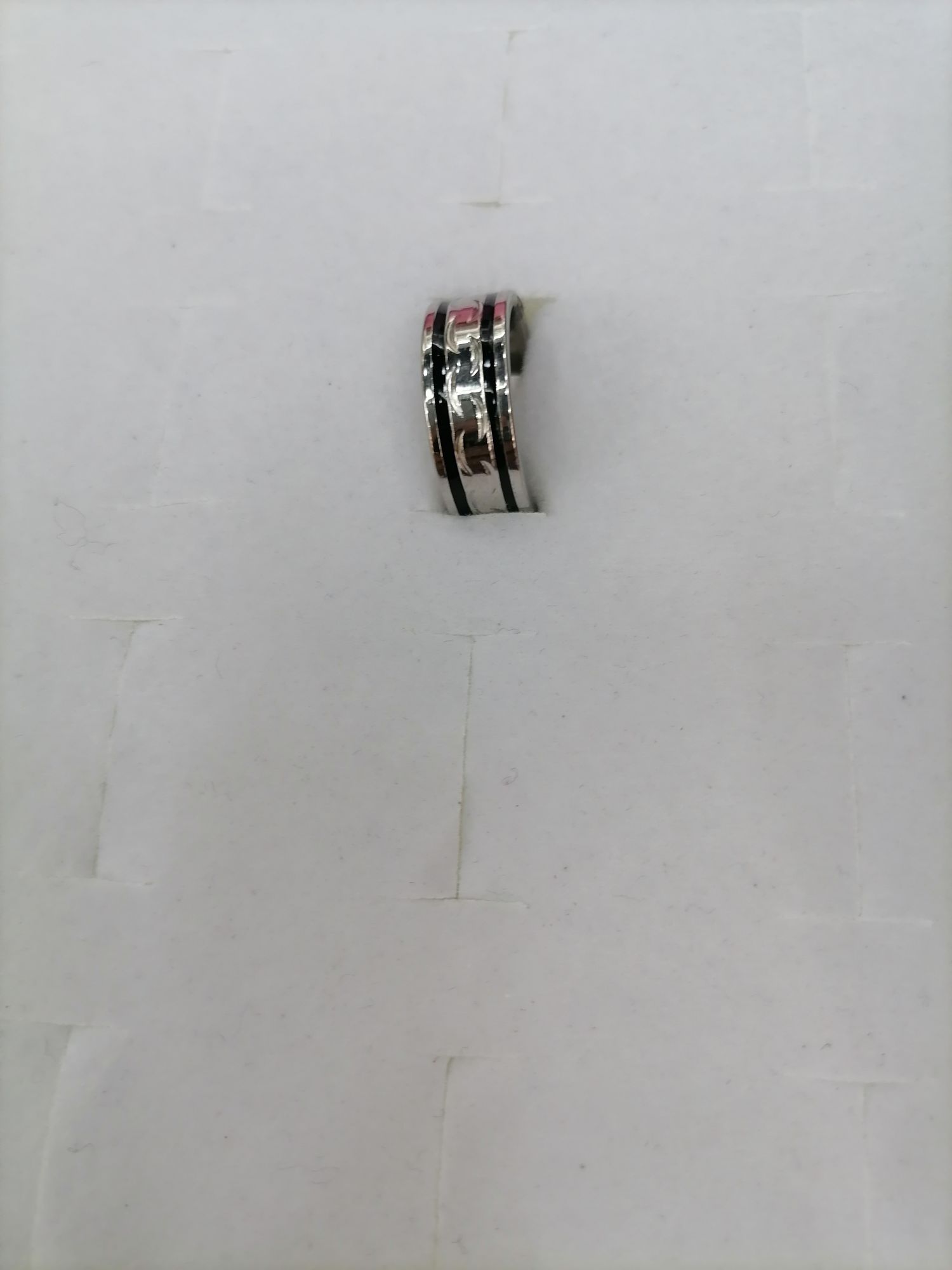 Titanium steel silver oil-dripping smiling face ring detail image 3