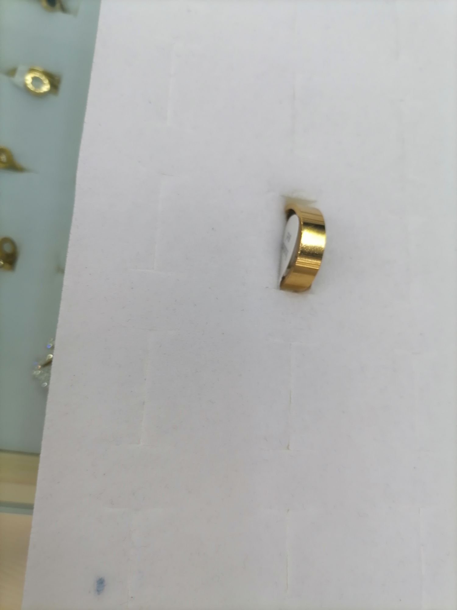 Titanium steel gold thick and wide smooth ring Specification image