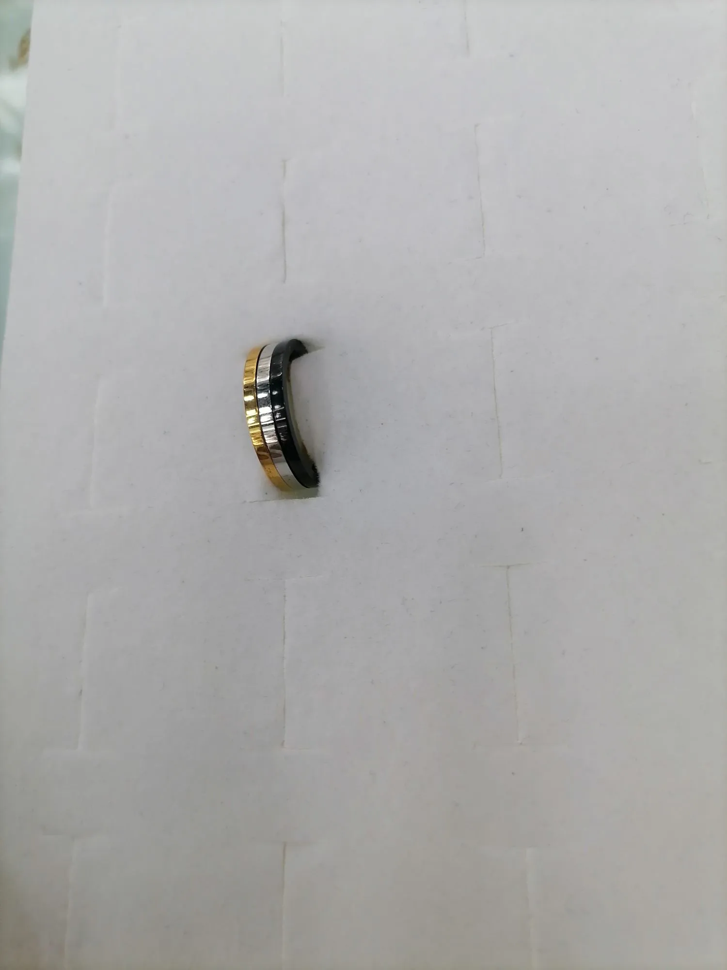 Titanium steel gradient gold with black sliding wheel design movable ring detail image 2
